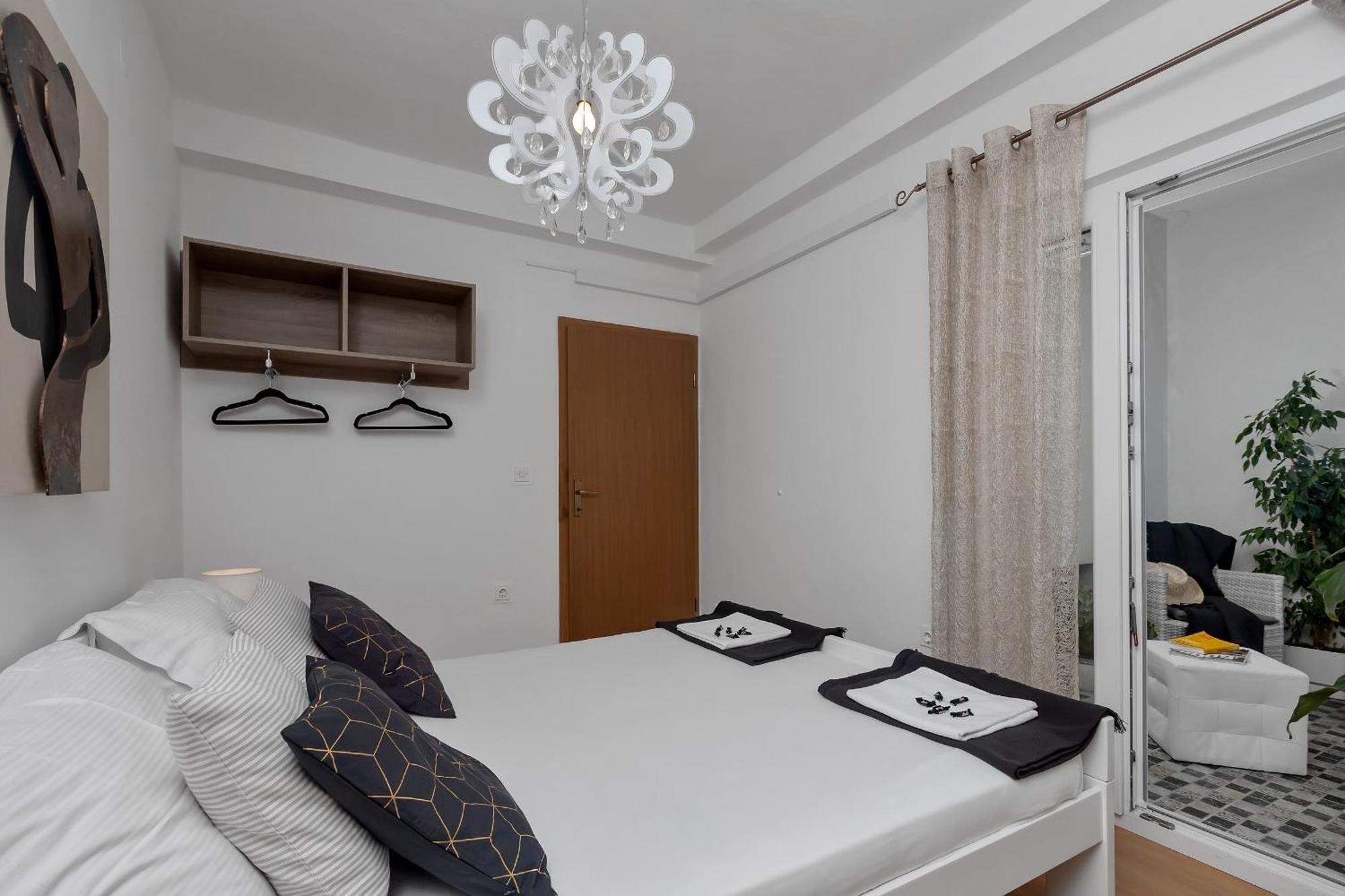 Apartments Strada Tučepi Værelse billede