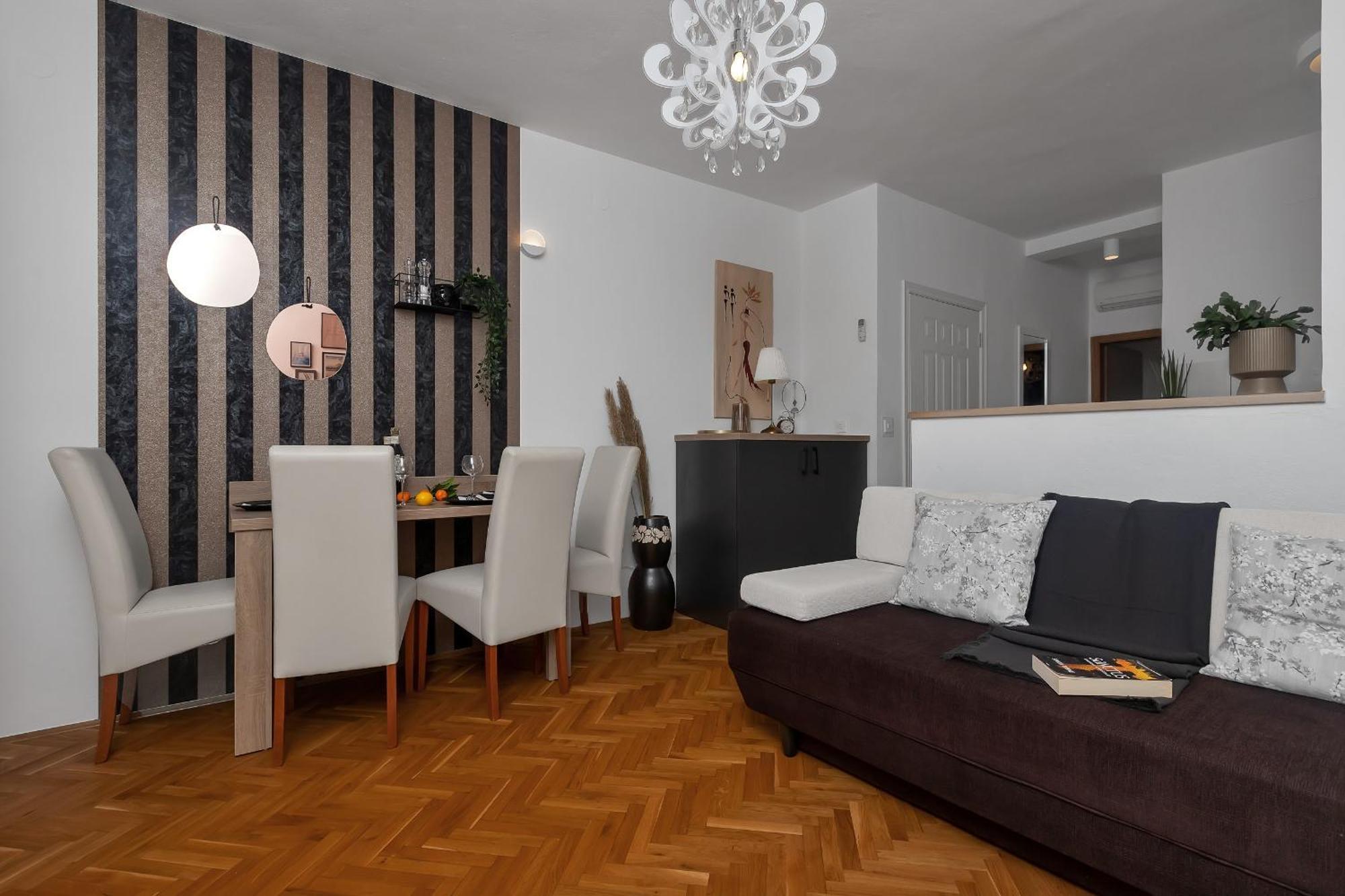 Apartments Strada Tučepi Værelse billede