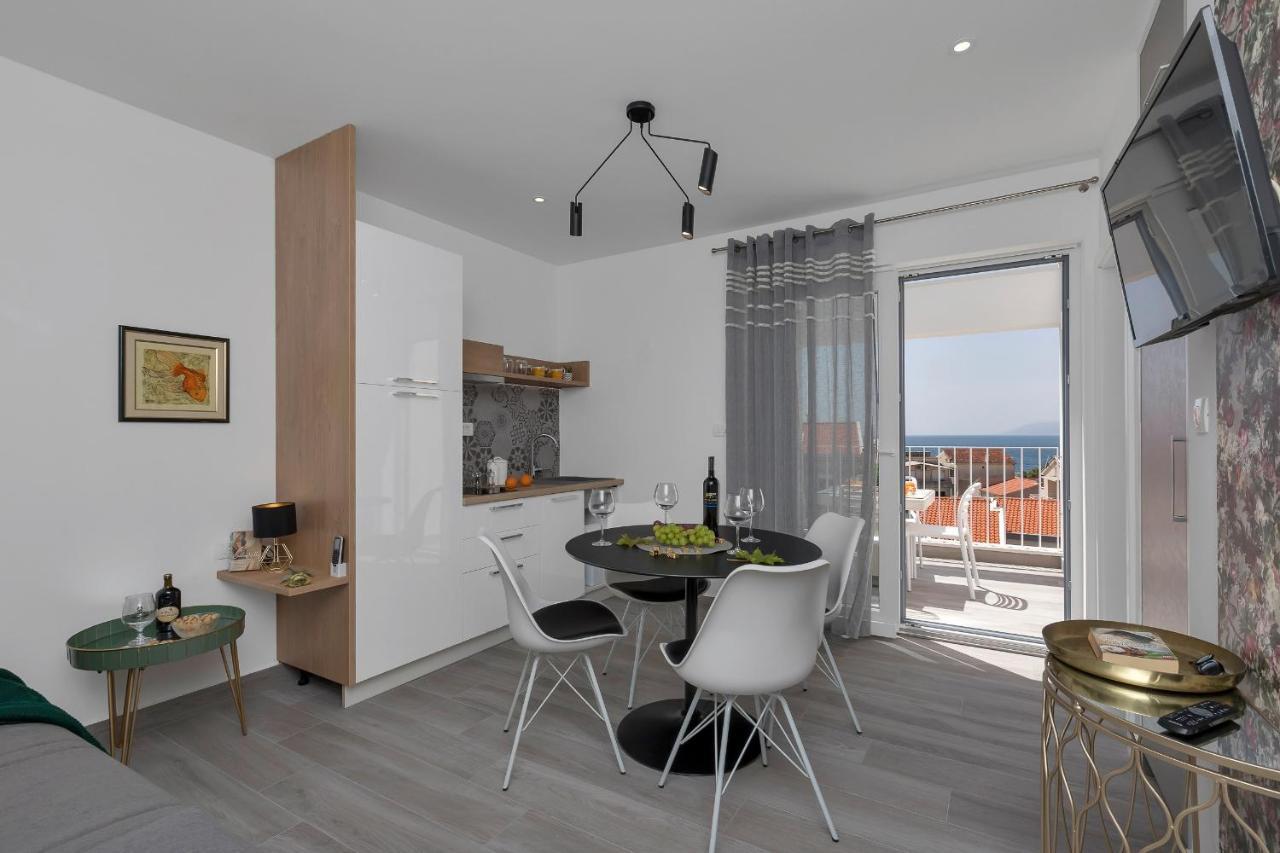 Apartments Strada Tučepi Værelse billede
